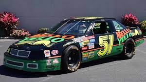 He had raced an occasional race during the 1970s and 1980s. Nascar Days Of Thunder Chevrolet Lumina Film Car On Sale