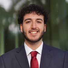 I am thrilled to share that I will be joining Tapestry's Summer 2024  Internship Program as a North American Finance Intern in their New York  City headquarters! Doing something that I love