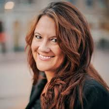 Victoria Ness's Instagram, Twitter & Facebook