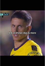 Brian Rodríguez Carga A Daniela Durand