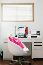 Bfff Modern Office Makeover With Ikea Best Friends For Frosting White Desk Office Hot Pink Pillows Chic Office Chair