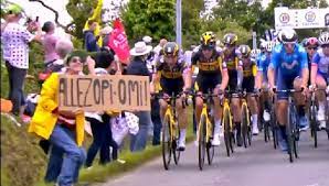 Site officiel de la célèbre course cycliste le tour de france 2021. B5cqfhph6yvxcm