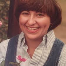 Are there pickleball groups or places to play in Amherst?