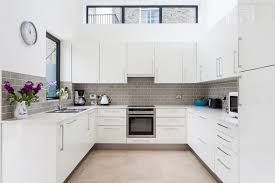 Lovely how a small space like this can be charming and wow! Minimalist And Practical Modern Kitchen Cabinets