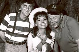 Does dawn wells have tattoos? Vhxsp N7i7whjm