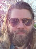 Kim Gordon raps her shopping list — it's hot and terrifying