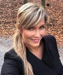 Aktuelle infos, news und gerüchte zu verena wriedt, mit den neuesten videos und bildern / fotos. Verena Wriedt Wunscht Sich Die Moderatorin Noch Ein Kind Promiflash De