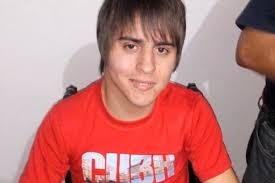 Tras una infección, Bruno Escobar está internado en grave estado