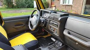 We're sorry, our experts haven't reviewed this car yet. 2000 Jeep Wrangler Interior Pictures Cargurus