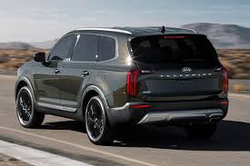 Telluride with normal seats gets 601l up to 2,455l with last two rows folded. 2020 Kia Telluride Vs Hyundai Palisade