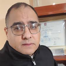 Gracias Fernando Saravia Toledo 🙌 Por todo tu servicio a la comunidad.  Cómo profesor fuiste un ejemplo y como persona aún más! 🏅Imágenes del  "Acto de reconocimiento por su trayectoria al Dr.