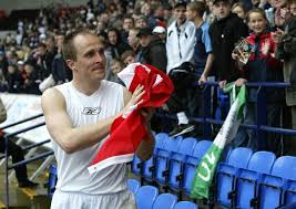 Record and instantly share video messages from your browser. Henrik Pedersen Big Sam Broke My Heart At Wanderers The Bolton News
