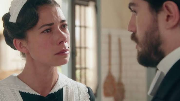 La Promessa Anticipazioni Spagnole: Teresa e Marcelo smascherati da  Ricardo. I due rischiano il posto!