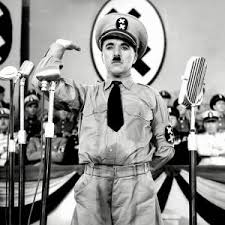 In tomania il dittatore adenoid hynkel scatena la repressione contro gli ebrei. Il Grande Dittatore 1940 Film Movieplayer It