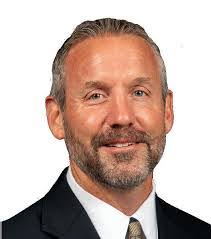 Chad Betts's Instagram, Twitter & Facebook