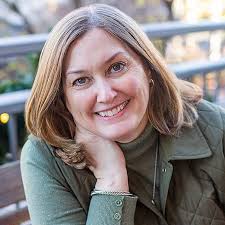 Rebecca Laxton's Instagram, Twitter & Facebook