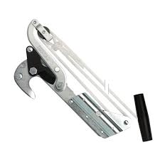 This nice fiskars bypass lopper got some cool features including: Power Lever Tree Pruner Replacement Head Fiskars