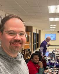 At the LGBTQ+ youth leadership summit! Grateful to connect with GSAs/Pride  clubs, students, and awesome staff across the state! ❤️ . . . #lgbt  #lgbtauthors #lgbtbooks #lgbtbookstagram