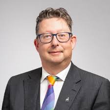 I am currently attending the two day Group Induction "Welcome to the  Dazzle" seminar, alongside colleagues from across the globe, at the  Investec offices in London. A wonderful series of…