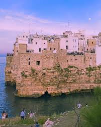 Find hotel deals in polignano a mare, along with apartments, hostels and other choose and book from over 0 hotels in polignano a mare or alternatively, compare hotels near popular landmarks, such. Things To Do In Polignano A Mare Puglia 10 Essential Tips