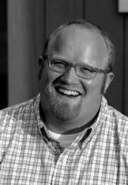 Andrew Layton's Instagram, Twitter & Facebook