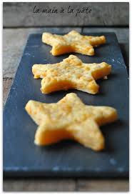 Etoiles A La Mimolette Recette Mimolette Petit Sable Maison Petits Sables