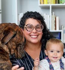 Eileen Samuels's Instagram, Twitter & Facebook