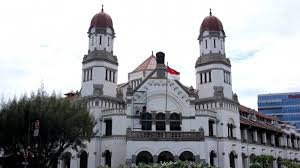 Informasi tentang sejarah lawang sewu semarang dari zaman pendudukan kolonial belanda bisa dicari di internet. Berpetualang Ke Tempat Angker Tribunnews Com Mobile