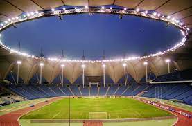 استاد الملك فهد الدولي، ويلقب بـملعب الخيمة وبـدرة الملاعب، موجود في الجزء الشرقي من عاصمة السعودية، الرياض، وأنشئ الموقع على مساحة إجمالية تبلغ 500 ألف متر2، المنشأة تمتلكها الحكومة ممثلة بالهيئة من ويكيبيديا، الموسوعة الحرة. Ø£Ø®Ø¨Ø§Ø± 24 Ù…Ø¯Ø±Ø¬Ø§Øª Ø§Ù„Ø¯Ø±Ø© 70 Ø²Ø±Ù‚Ø§Ø¡ 30 ØµÙØ±Ø§Ø¡