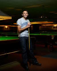 Nicknamed 'the rocket' due to his rapid playing style, he is an english professional snooker player. Ronnie O Sullivan Ronnie O Sullivan Snooker World Champion Snooker