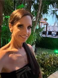 Hello, My husband and I will be in kotor for 2 days next Saturday and we  are looking for a professional photographer to make a photoshoot around  kotor etc. For a very