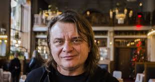 Mladá boleslav (deutsch jungbunzlau) ist eine tschechische stadt in der mittelböhmischen region nordöstlich von prag.sie hat 44.056 einwohner (stand 1. Vilem Cok Manzelska Krize Zena Vyzaduje Neoblibenou Cinnost Blesk Cz