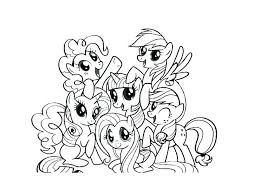 My little pony adalah sebuah film animasi yang berkisah tentang kehidupan pada kuda yang cantik dan lucu. Gambar Mewarnai Kuda Poni Lucu