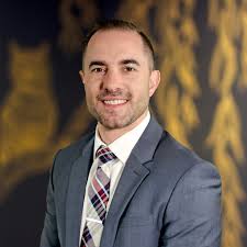 We are thrilled to introduce the newest member of our team, Dr. Ryan  Berardi! At Work Wisdom, Ryan will be using his expertise to build content  through podcasts and articles, deliver workshops