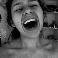 Sara Páez Vallejo (@sarapaezvallejo)