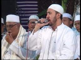 terbaru full sholawat az zahir habib ali zainal abidin assegaf. Habib Zaenal Abidin Assegaf Bareng Al Munsyidin Maulid Part 2 Youtube