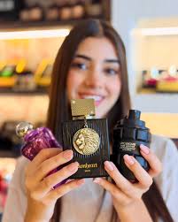 Hueles a…💵👠🧁🛁💐 #perfumesfemeninos  #perfumes#lociones#perfumeria#disfragancias#perfumesarabes  #perfumesduraderos#perfumesfemeninos #decantsdeperfumes #decants  #perfumesoriginales
