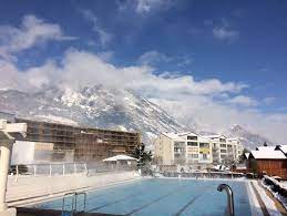 Après vous avoir parlé de son hôtel et de ses restaurants, je fais le zoom aujourd'hui sur les bains de saillon à proprement parler ! Quelques Cliches Pris Cet Hiver Les Bains De Saillon Facebook