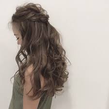 2019結婚式髪型カタログ晴れの日にふさわしいヘアアレンジ Arine