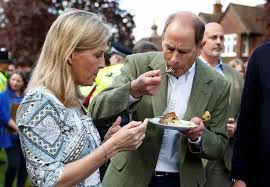 Duchess Sophie and Prince Edward beam as they attend a Big Lunch for  Coronation
