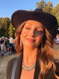 Amelia Jones Vocals added a new...