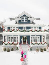 Check spelling or type a new query. 62 Best Christmas Front Porch Decorating Ideas Hgtv