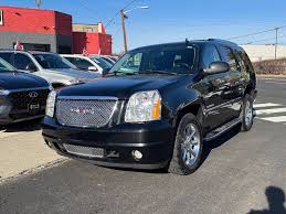 Image result for Black 2009 Yukon