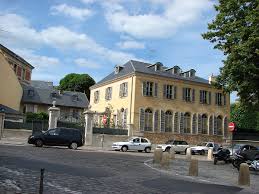 Maybe you would like to learn more about one of these? Les Sous Doues Wikipedia