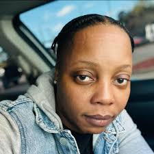 Room for rent in Hampton or Norfolk area