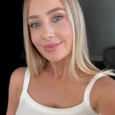 Lisa Ying's Instagram, Twitter & Facebook