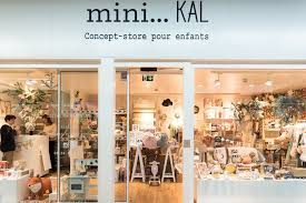 Mini Kal Concept Store Pour Enfants Hello Reims Par Les Sacrees Blogueuses Concept Store Magasins Concept Stores