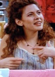 Fan Casting Alycia Debnam-Carey as Susan bunch in Friends