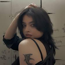 YES I LOVE BANDS, MUSIC AND HAVING A GREAT TIME. SO, I WOULD LIKE 2 JOIN.  THANK U