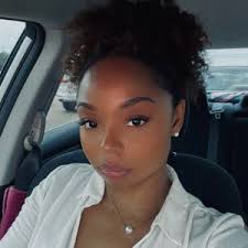 Shanice (@dee.shanice)